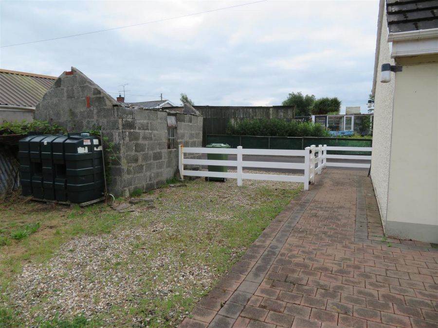 20 Brankinstown Road