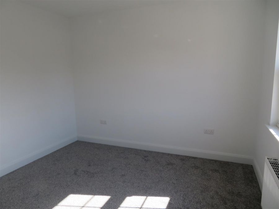 16 Foxwood Hall