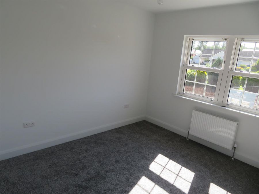 16 Foxwood Hall