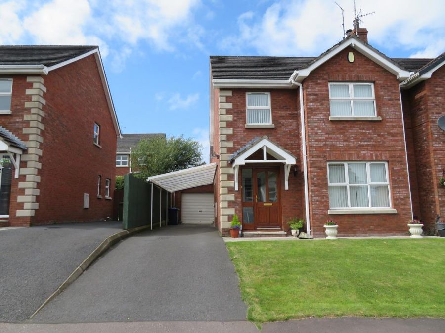 86 Moss View