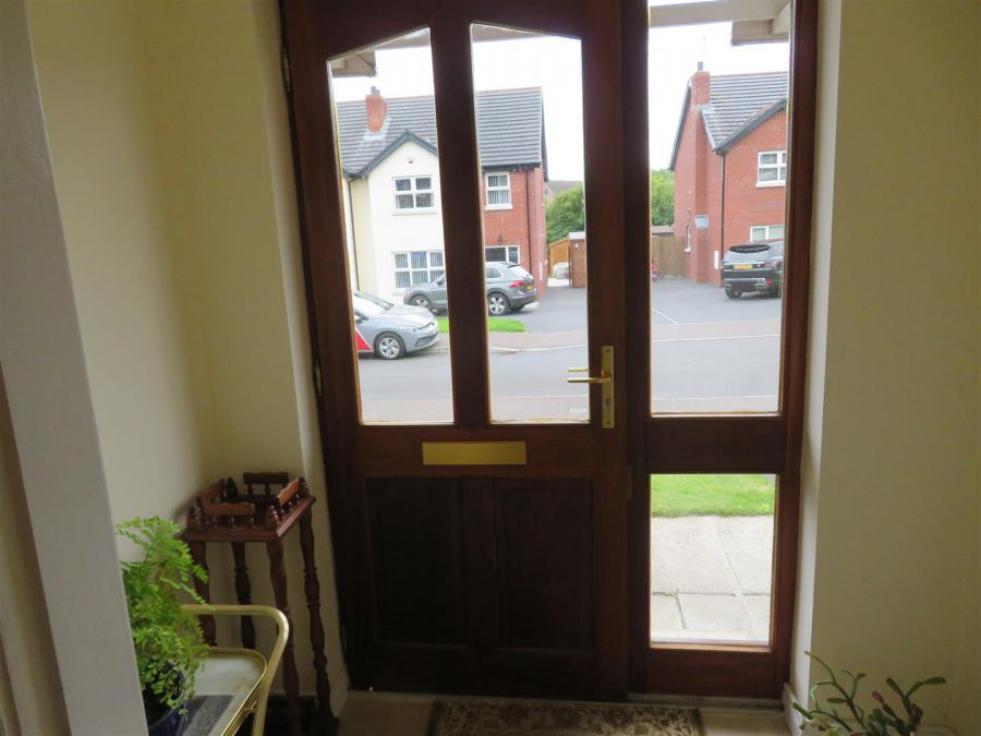 86 Moss View