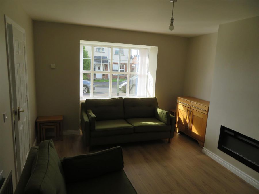 114 Carrigart Crescent