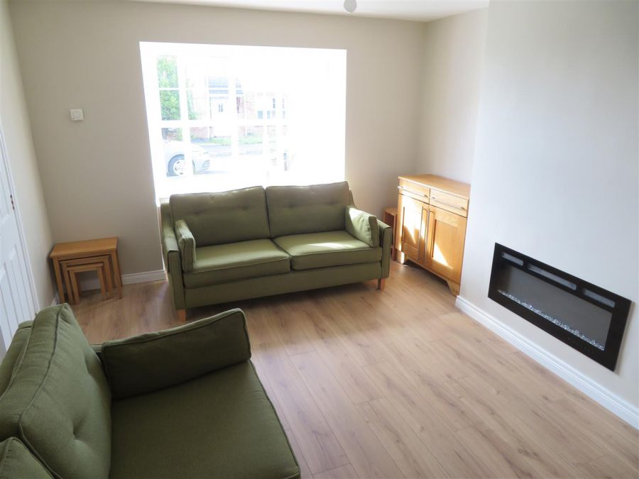 114 Carrigart Crescent