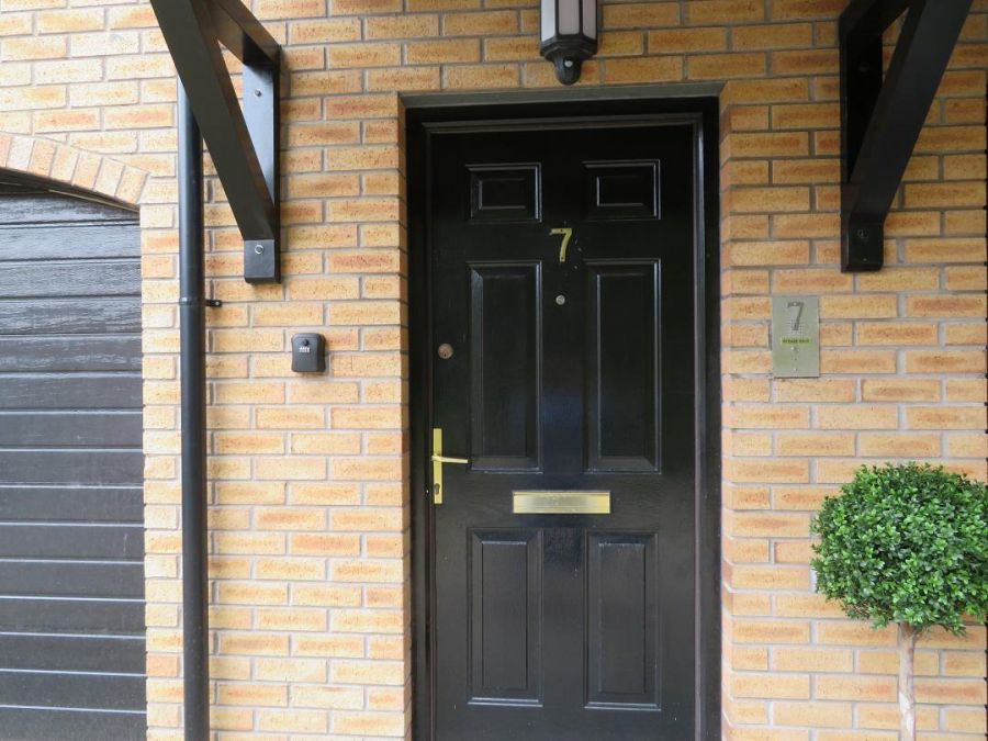 7 Springfield Court