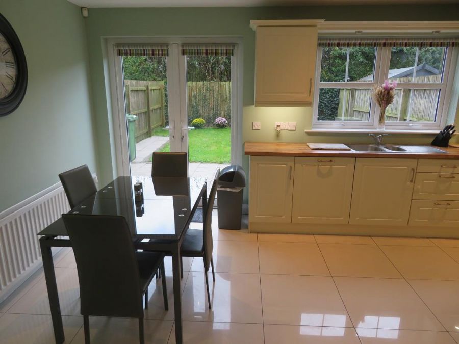 14 Beech Meadows