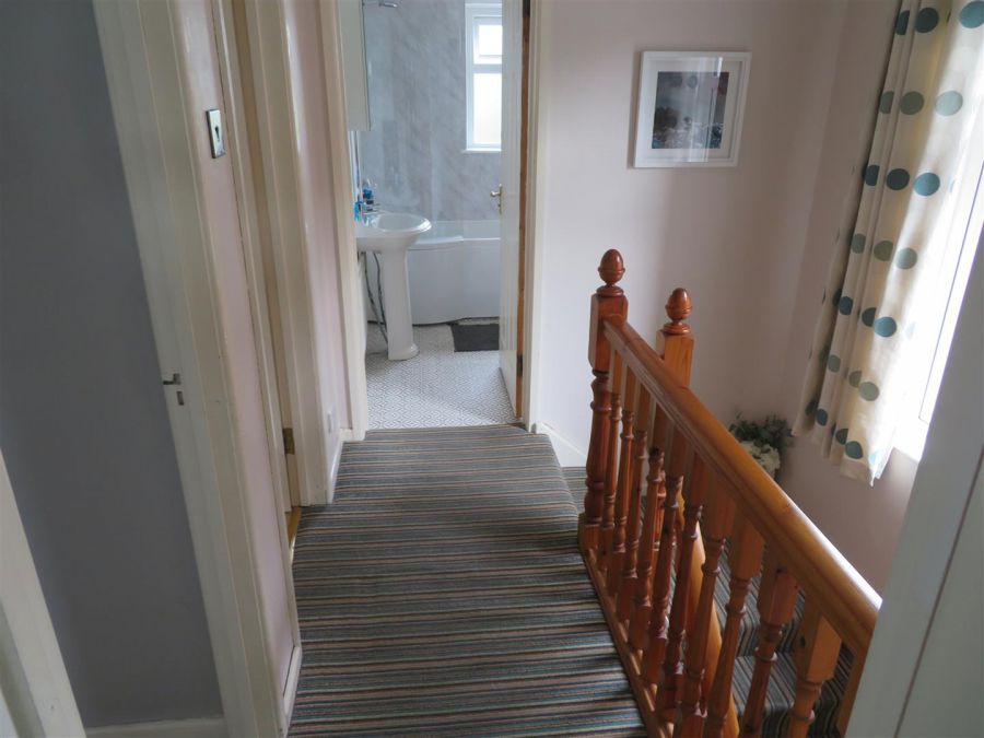 7 Wood Lane