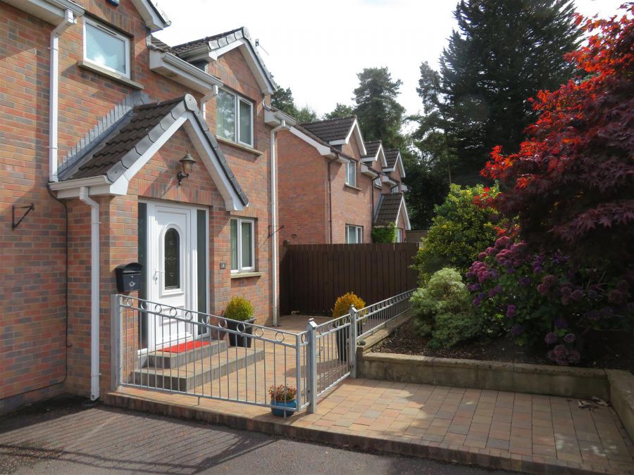 4 Hazelgrove Avenue