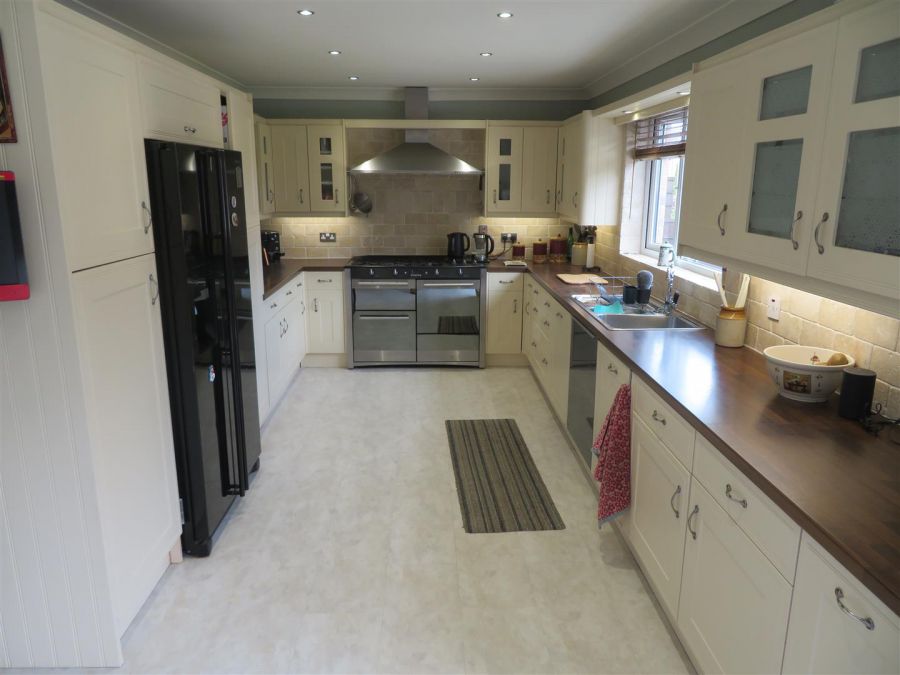 4 Hazelgrove Avenue