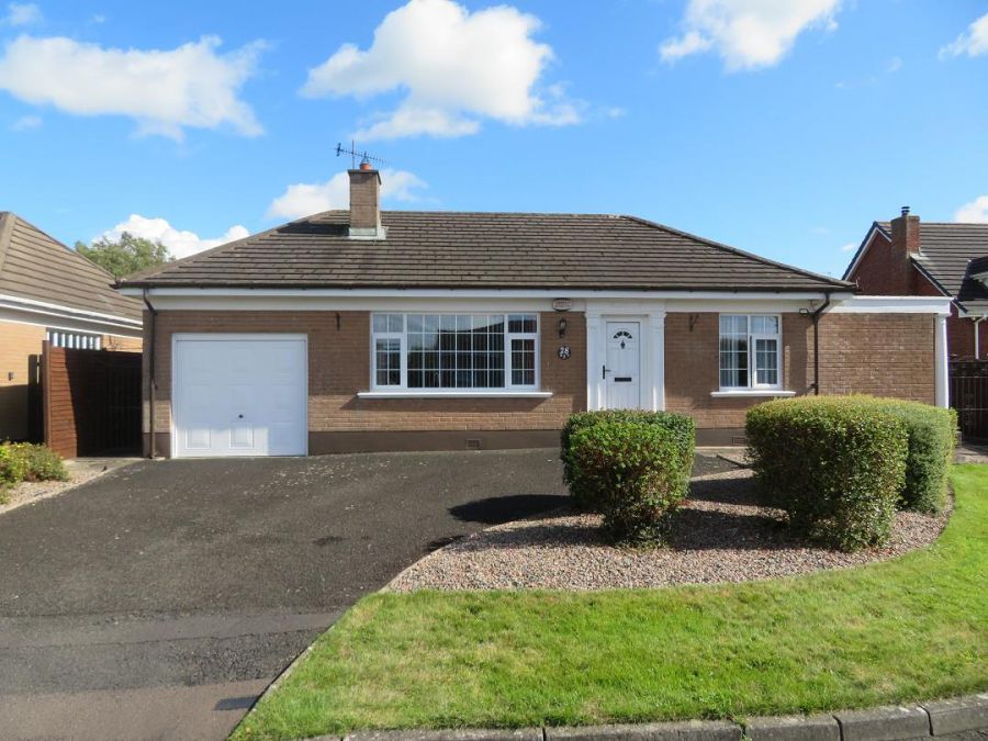 28 Regents Wood