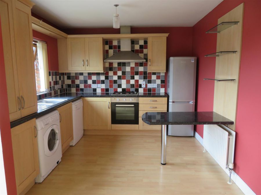 56 Silverwood Green