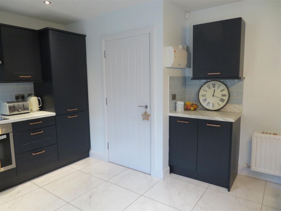 7 Charles Baron Mews