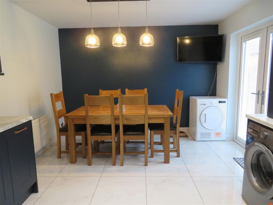 7 Charles Baron Mews