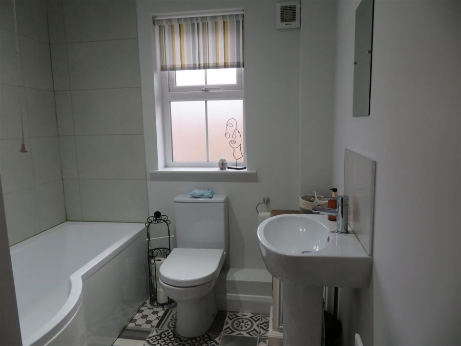 7 Charles Baron Mews