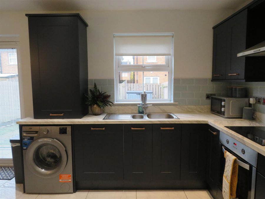 7 Charles Baron Mews