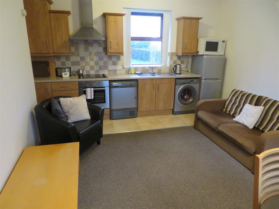 Apartment 4, 67A Steps Road