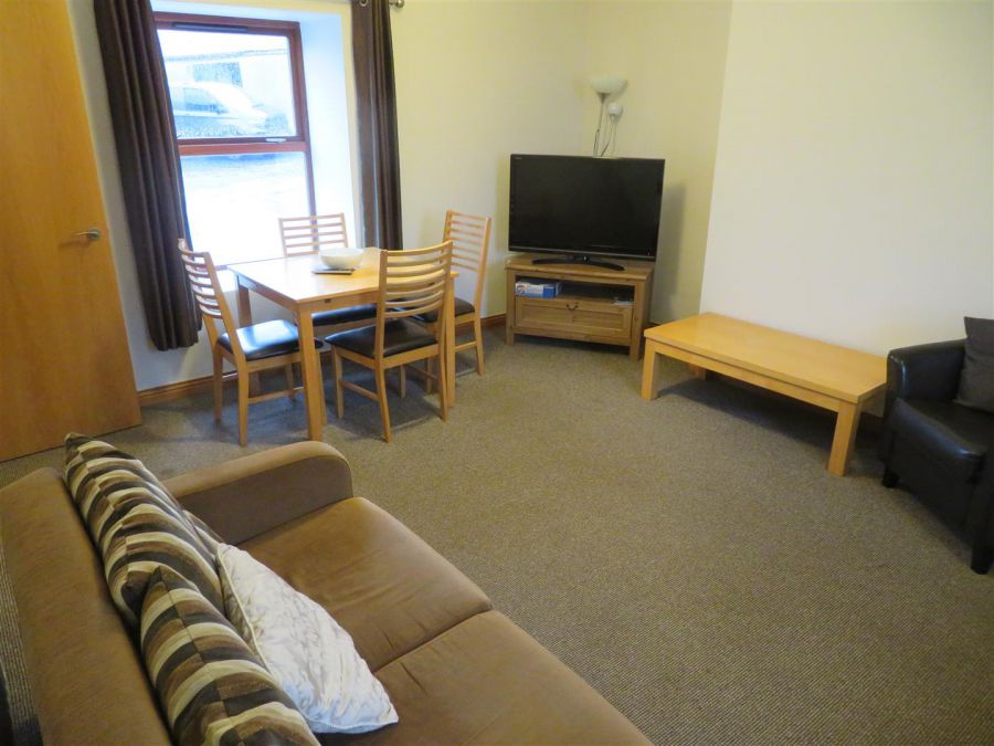 Apartment 4, 67A Steps Road