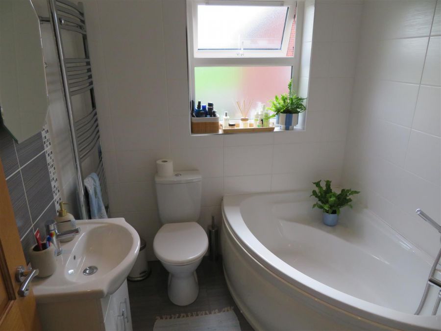 29 Moss View