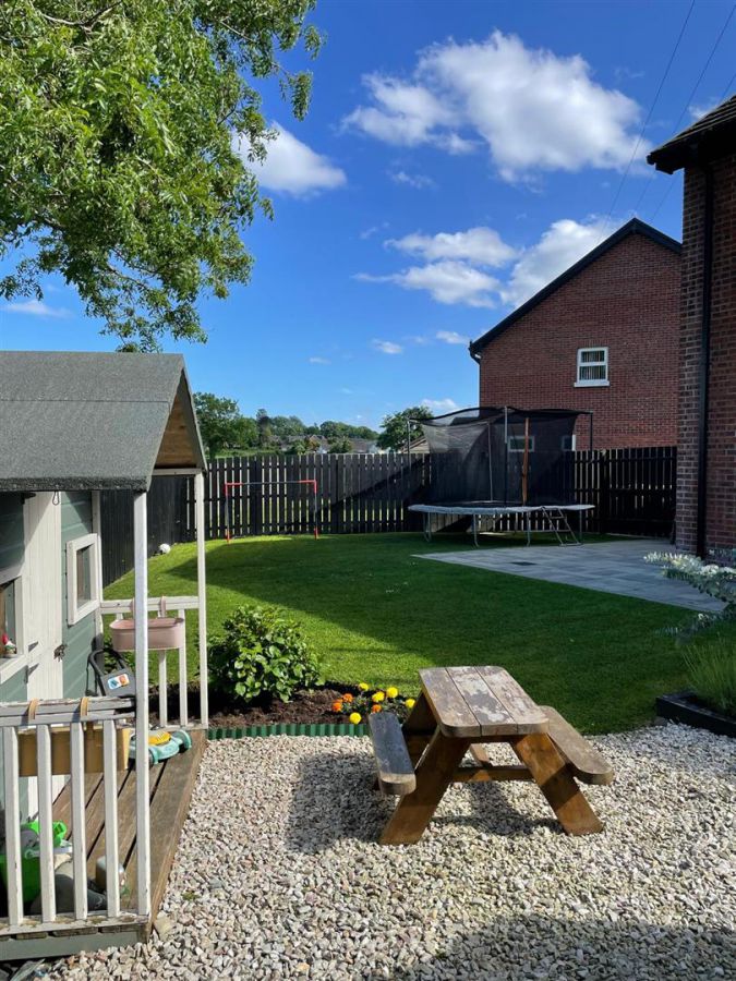 29 Moss View