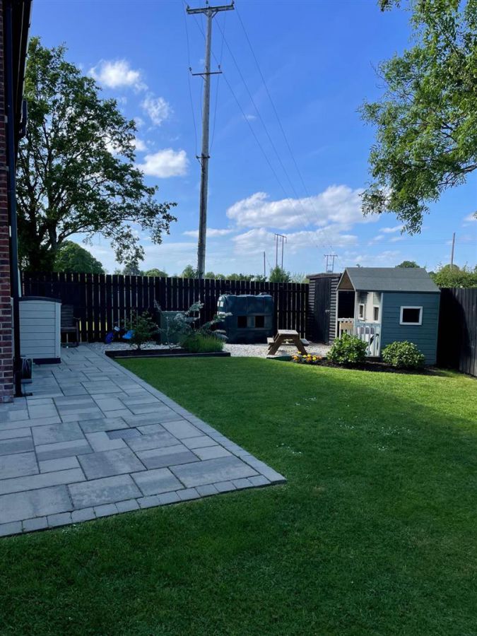 29 Moss View