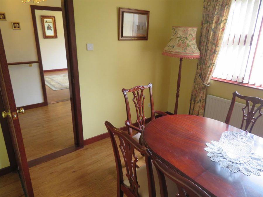 4 Shannaghmore Park