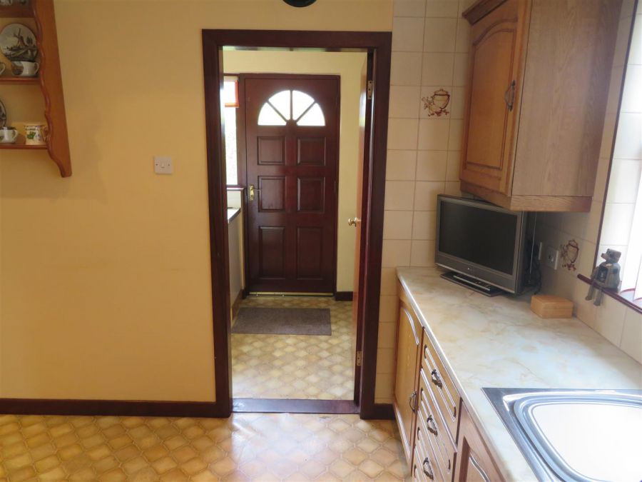 4 Shannaghmore Park