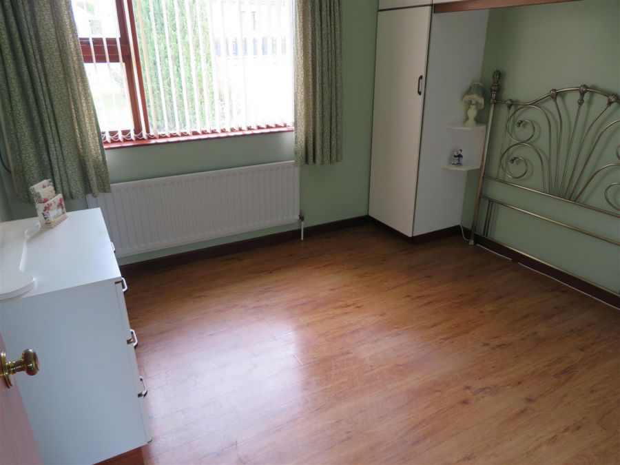 4 Shannaghmore Park