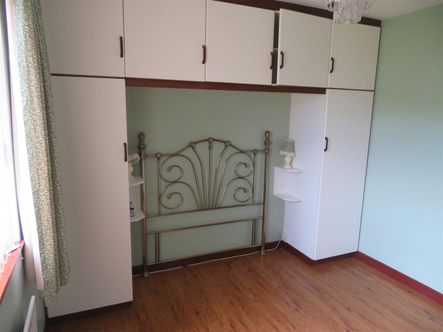4 Shannaghmore Park
