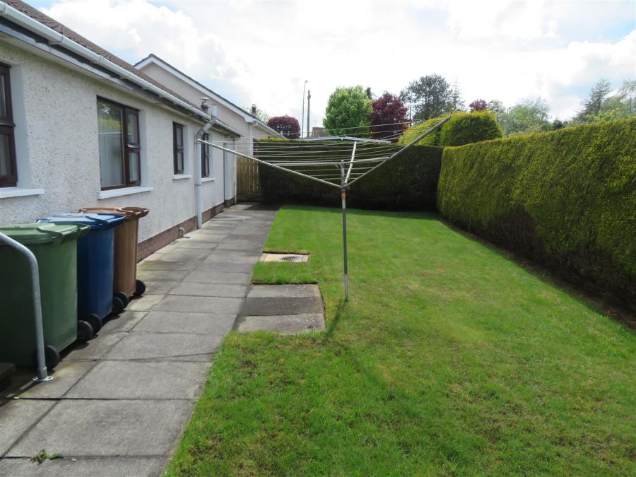 4 Shannaghmore Park
