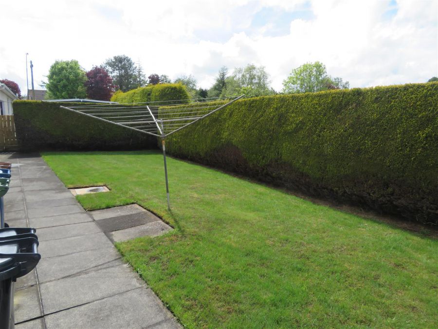 4 Shannaghmore Park