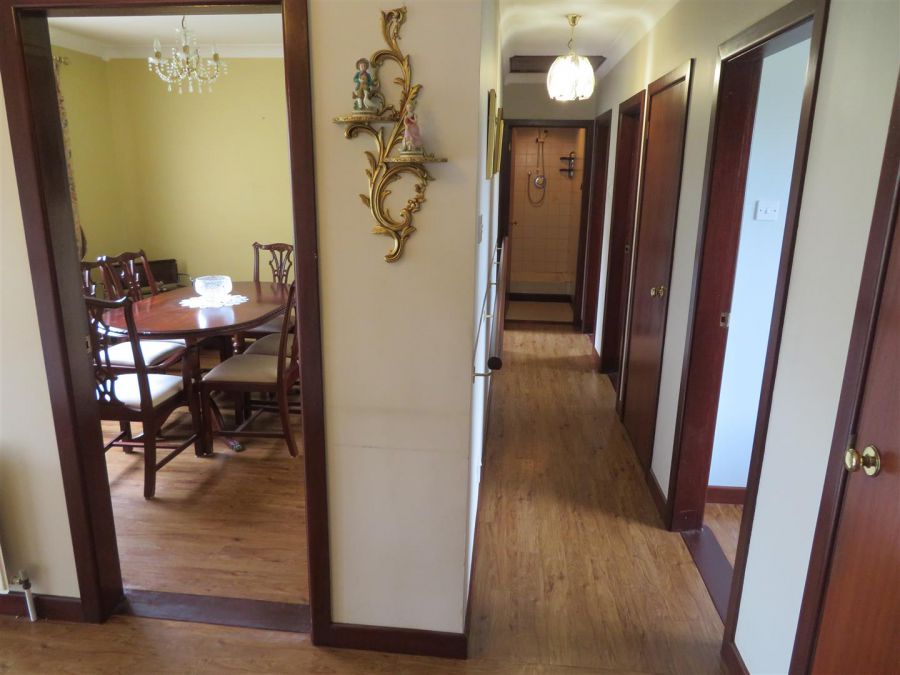 4 Shannaghmore Park