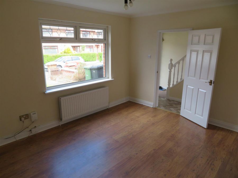 52 Donard Gardens
