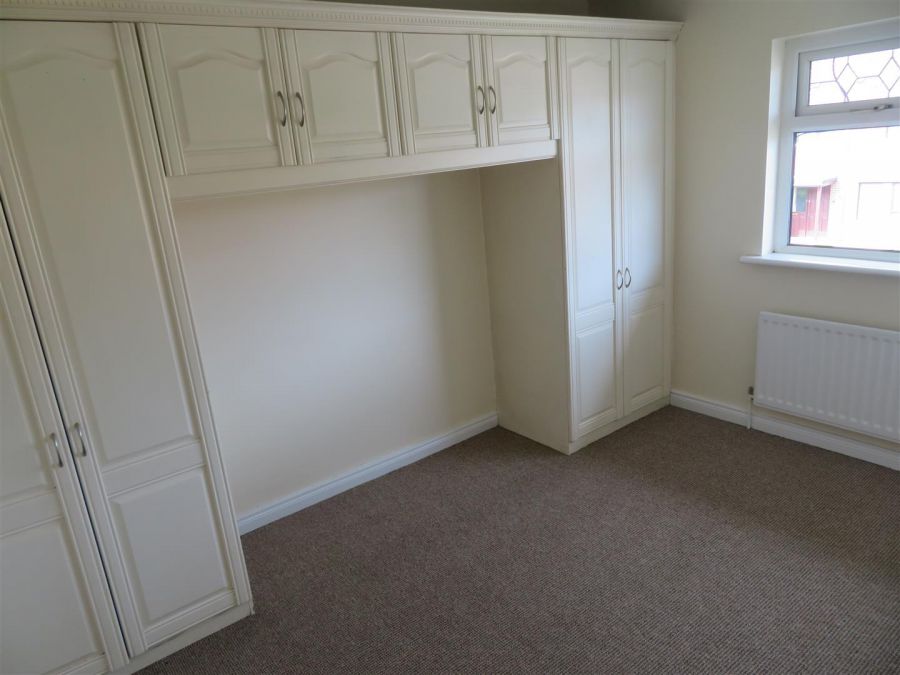 52 Donard Gardens