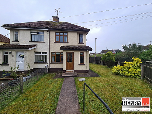 30 Neville Terrace, moygashel, BT71 7QX