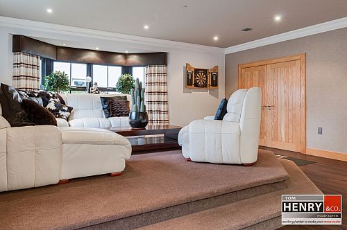 15 Bush Road