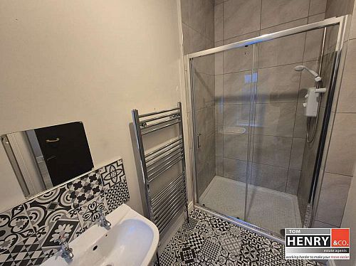 Room To Let, 13 William Street