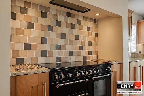 153B Old Eglish Road