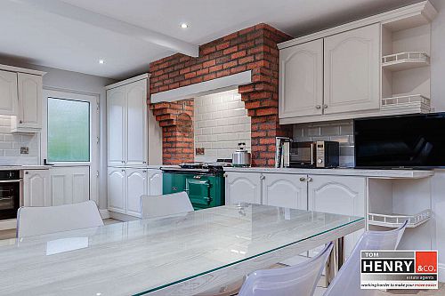 28 Ballynorthland Park