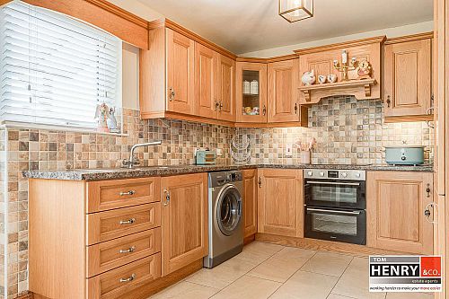 2 Henrys Place