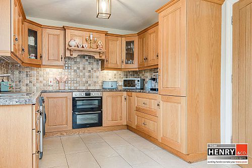 2 Henrys Place