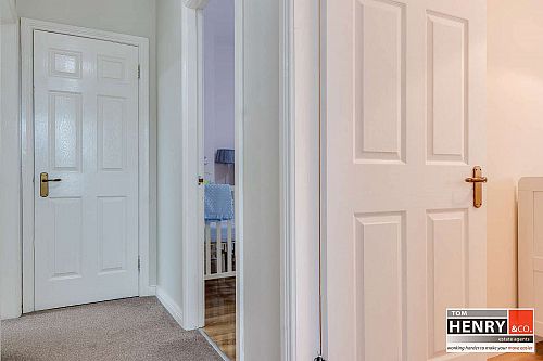 2 Henrys Place