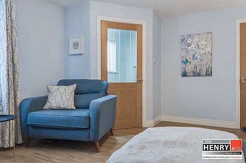 2 Henrys Place