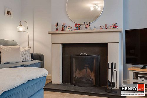 2 Henrys Place