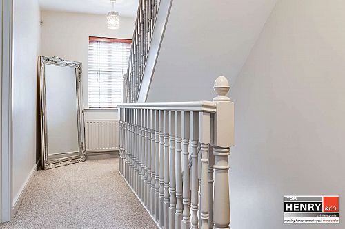 29 Ardean Manor