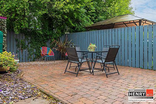 29 Ardean Manor