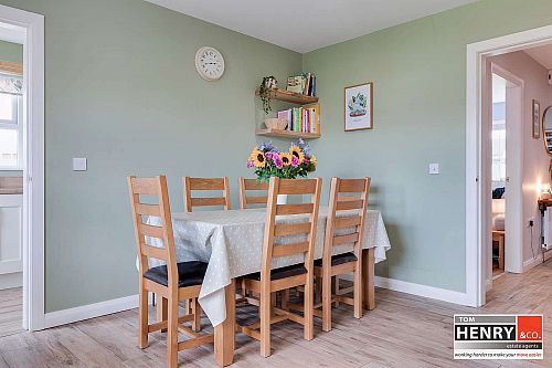 3 Cobblers Manor