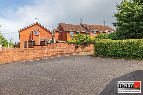 Ledlie Villa, 60 Dungannon Road