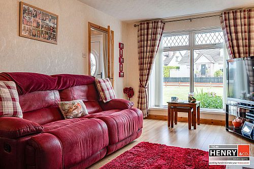 2 Bracken Brae