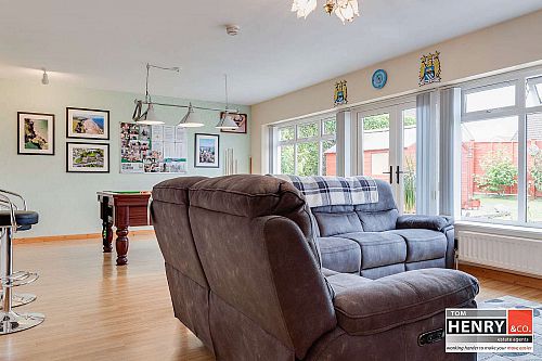 2 Bracken Brae