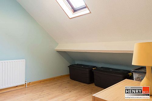 2 Bracken Brae