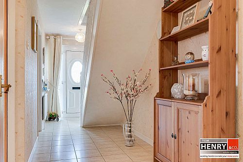 2 Bracken Brae